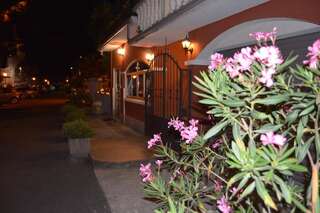 Апартаменты Apartments Qualitas Котор Номер-студио с видом на море-2